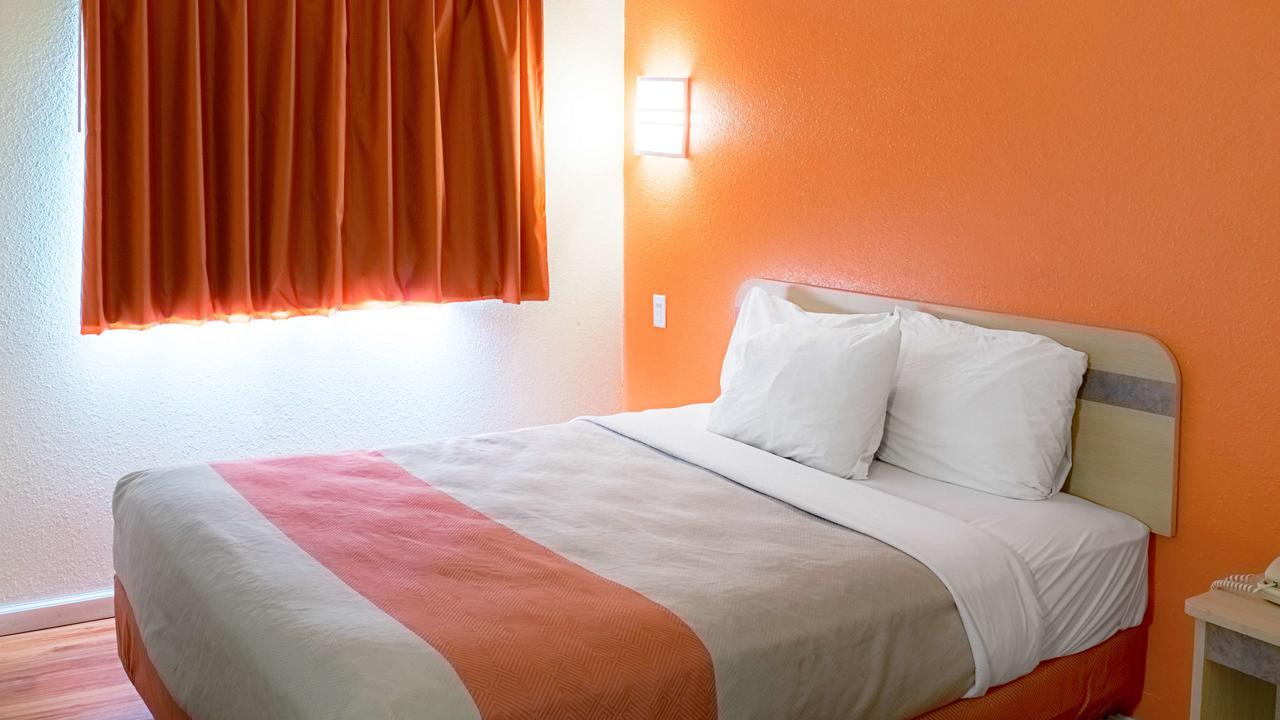 Motel 6-Seymour, In - North Eksteriør bilde