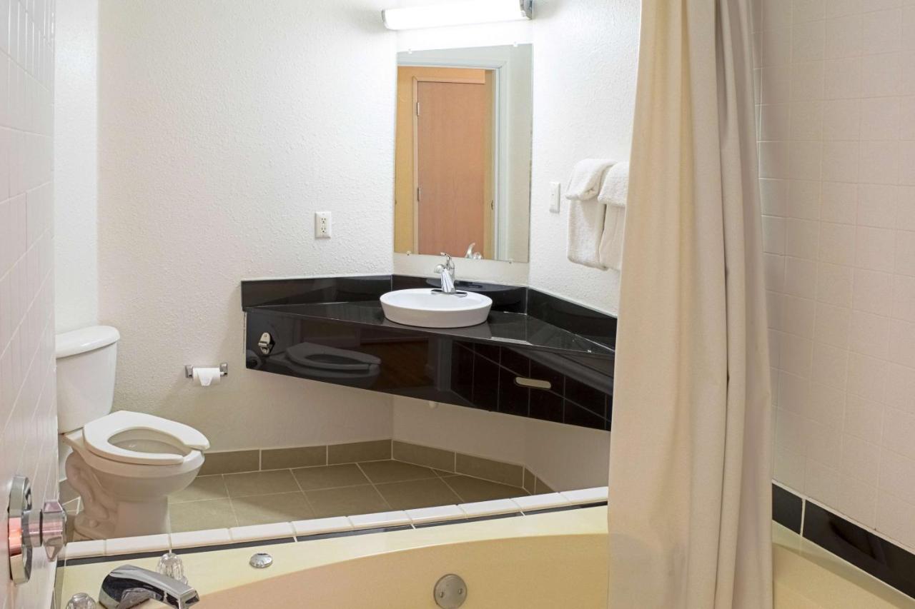 Motel 6-Seymour, In - North Eksteriør bilde